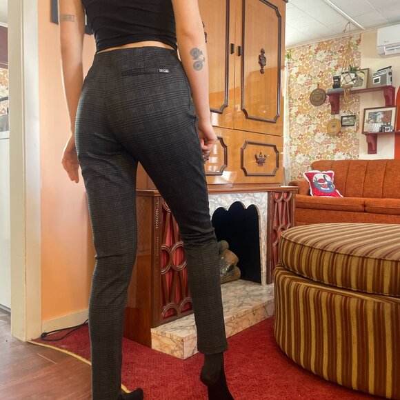Calvin Klien plaid skinny high waisted business pants! - Picture 6 of 16